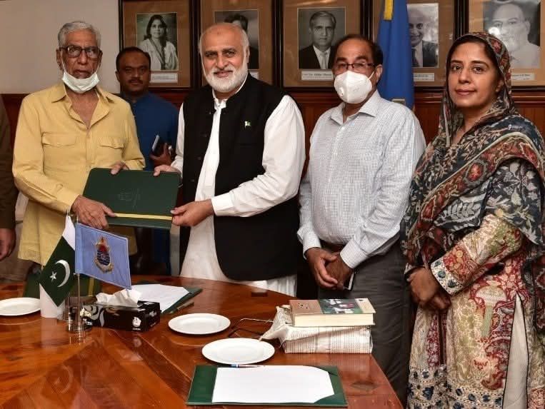 Signing a scholarship agreement with the University of the Punjab